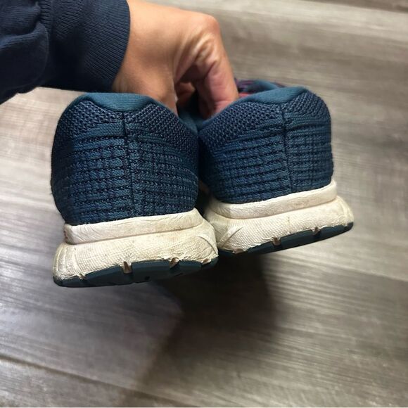 Brooks Women's Revel 3 Running Shoes blue navy size 8 - Picture 8 of 12